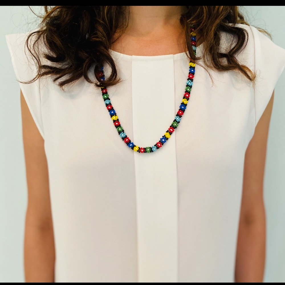 Flower bead necklace - Picture 1 of 4